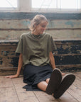 Dark_khaki_cropped_t-shirt_-_Hannah