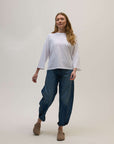 Ethically_made_white_t-shirt_in_organic_cotton_-_Erin