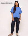 Jenna_wears_Hannah_Midweight_Organic_Cotton_Cornflower_T-Shirt_size_12