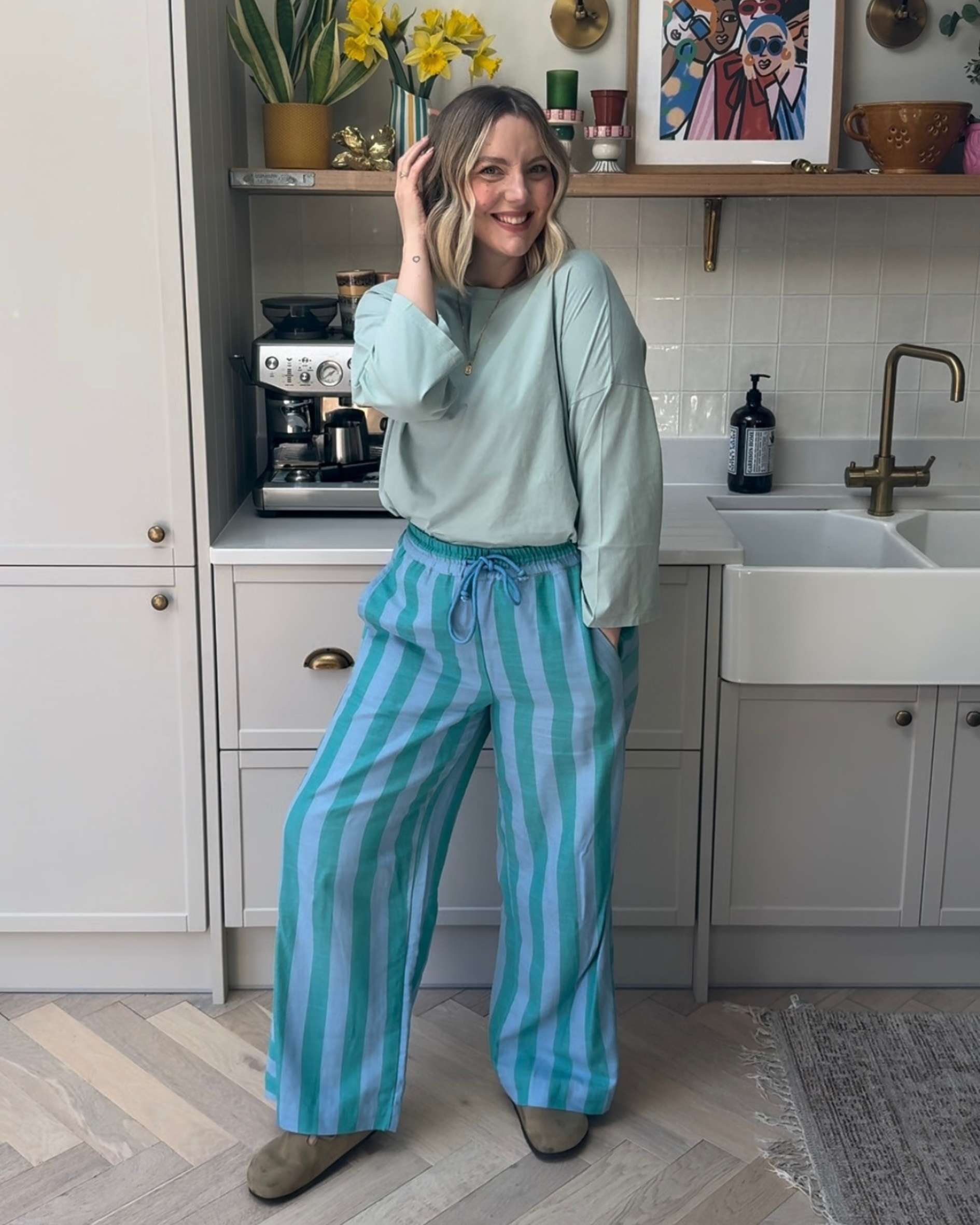 Leanne_Hart_wears_Erin_3_4_sleeve_tee_in_Seafoam