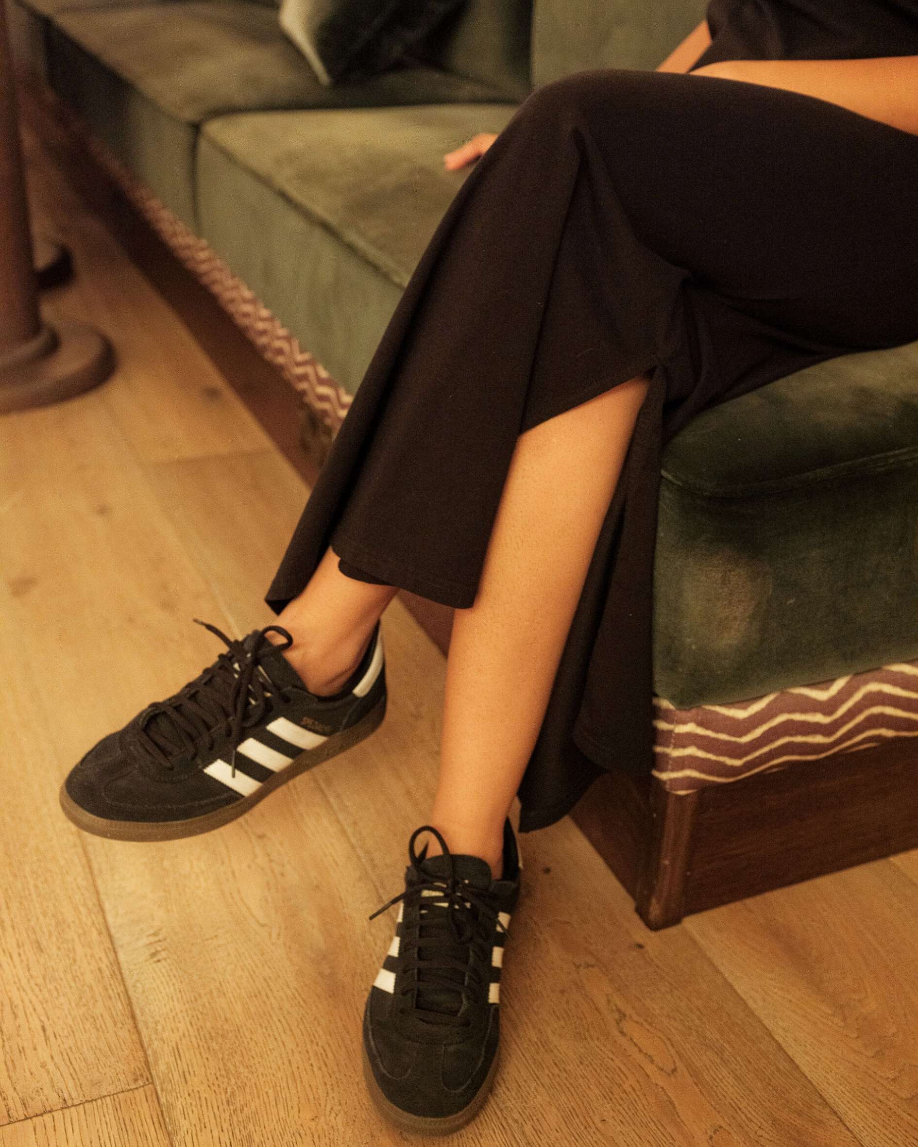 Side_splits_in_black_t-shirt_dress