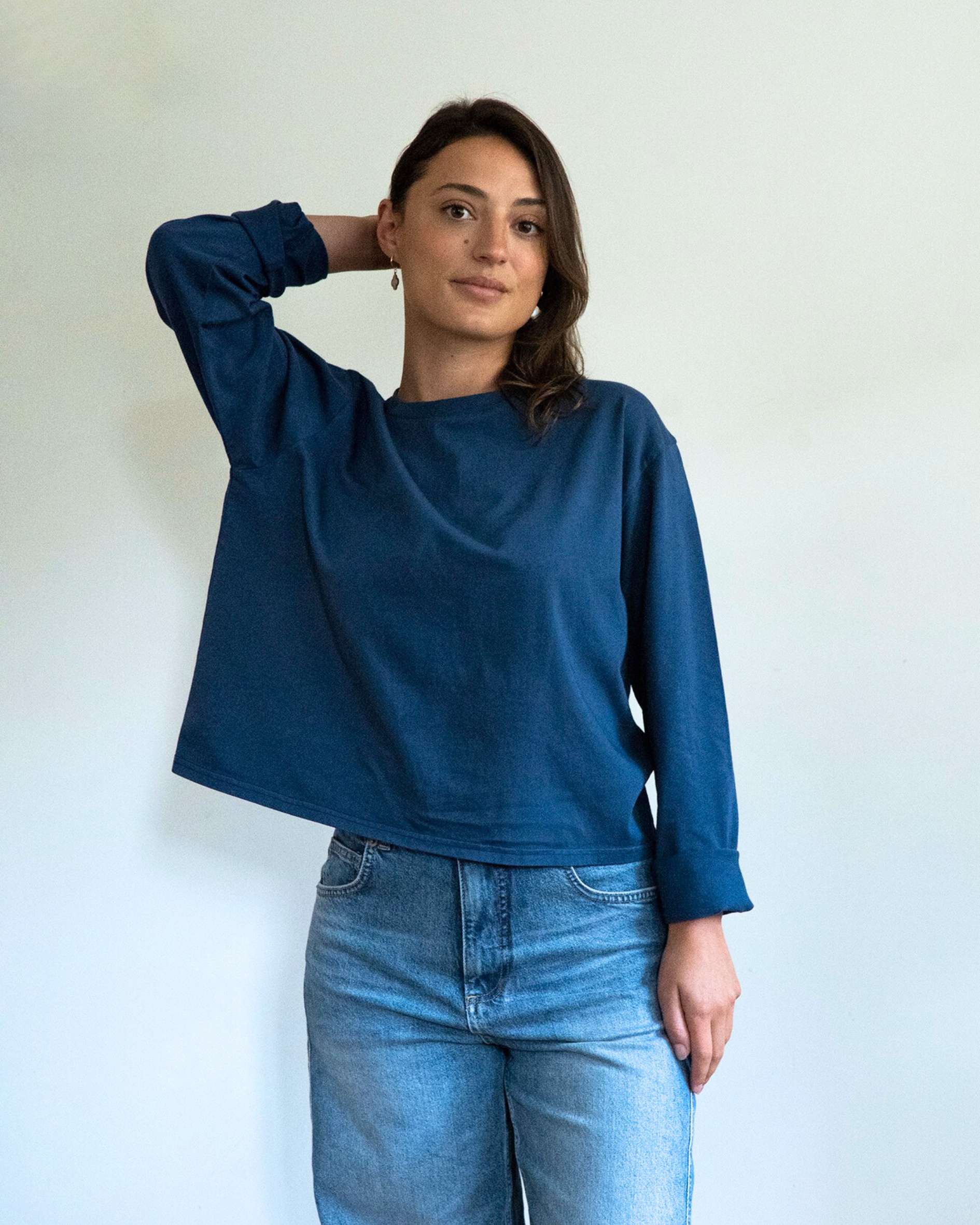 long sleeved organic cotton tee in french navy