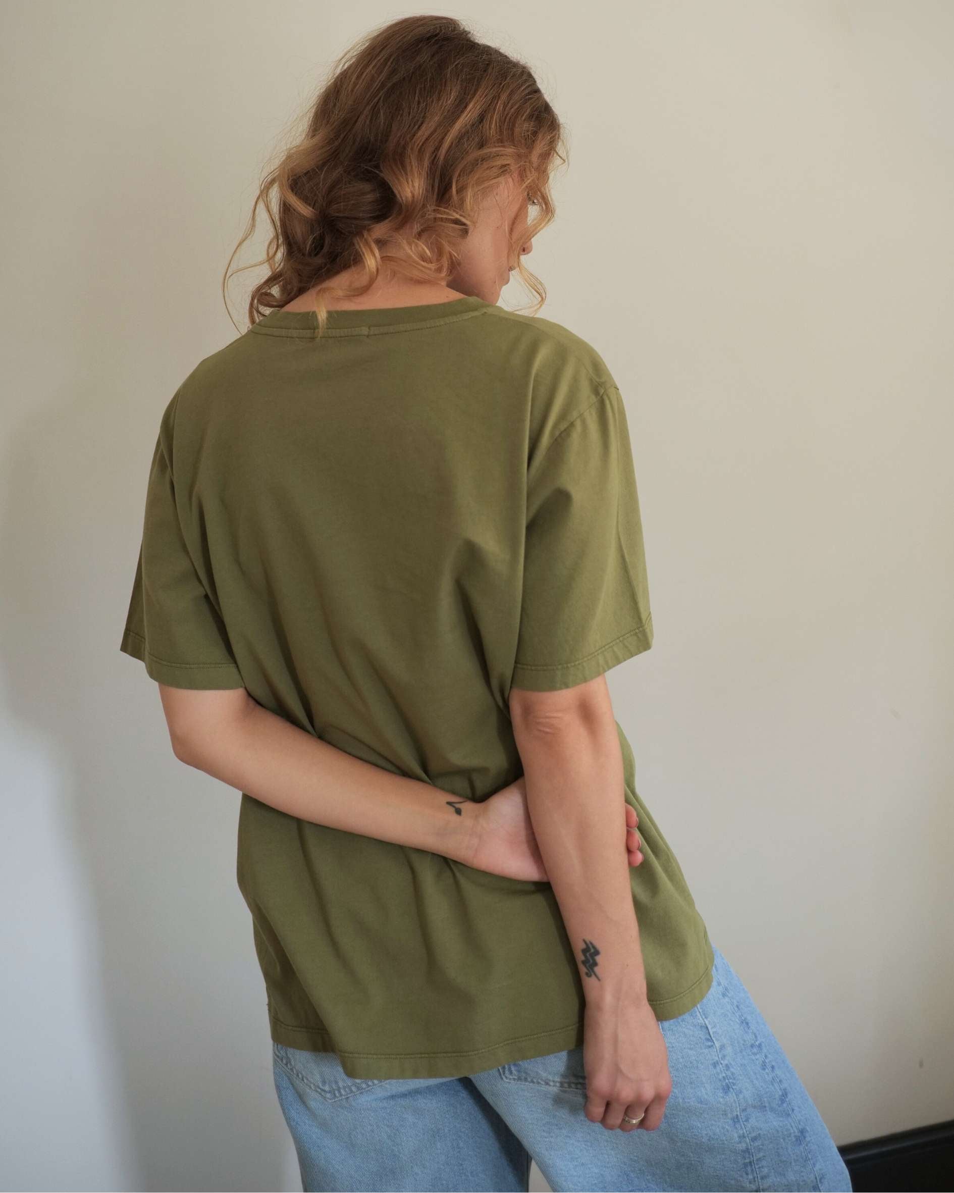 Olive_green_boyfriend_fit_t-shirt
