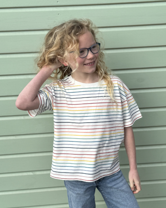 kids rainbow tee