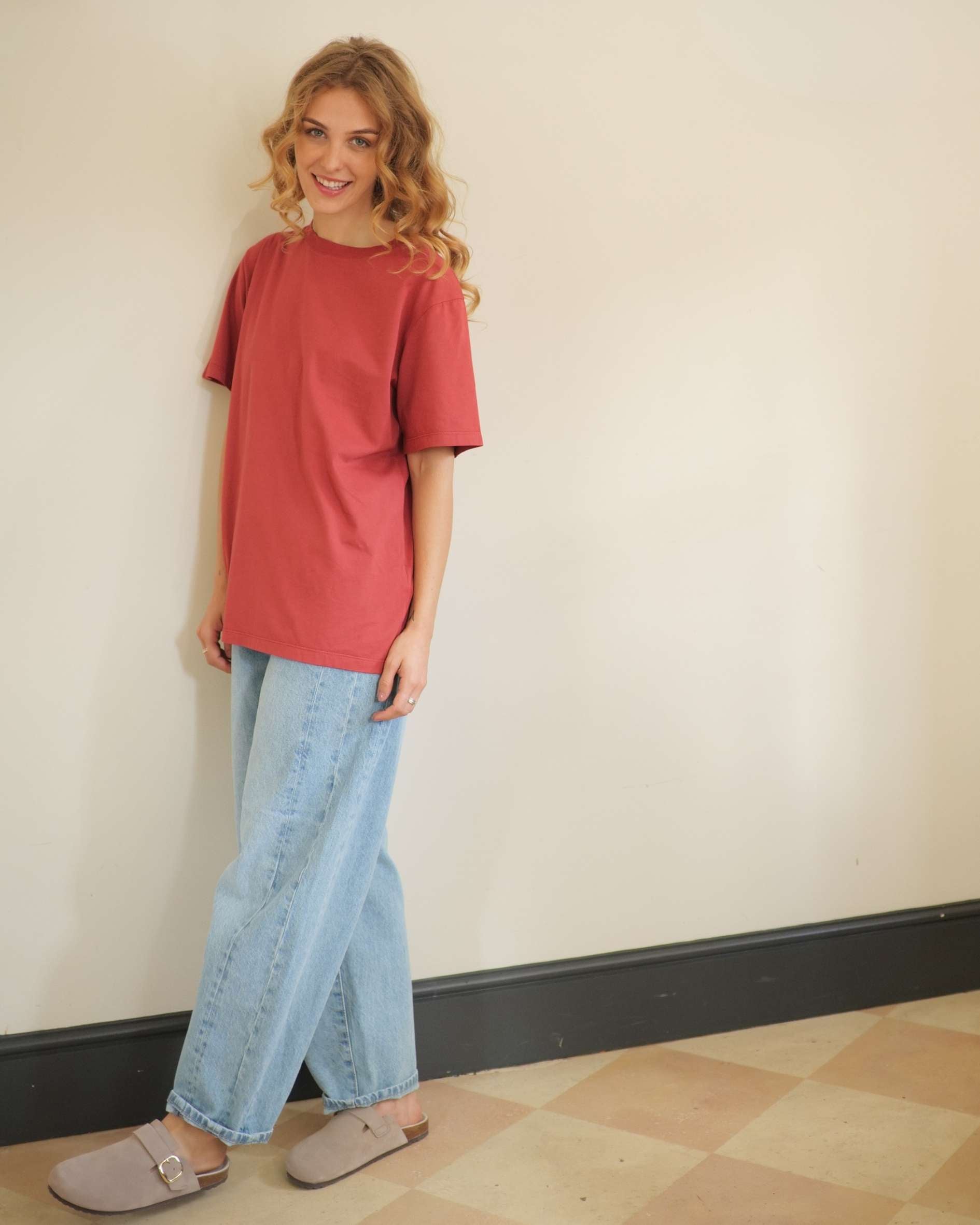Terra_red_organic_cotton_boyfriend_t-shirt