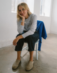 sustainable_wardrobe_essental_long_sleeve_t-shirt_in_grey
