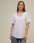 white v neck t shirt
