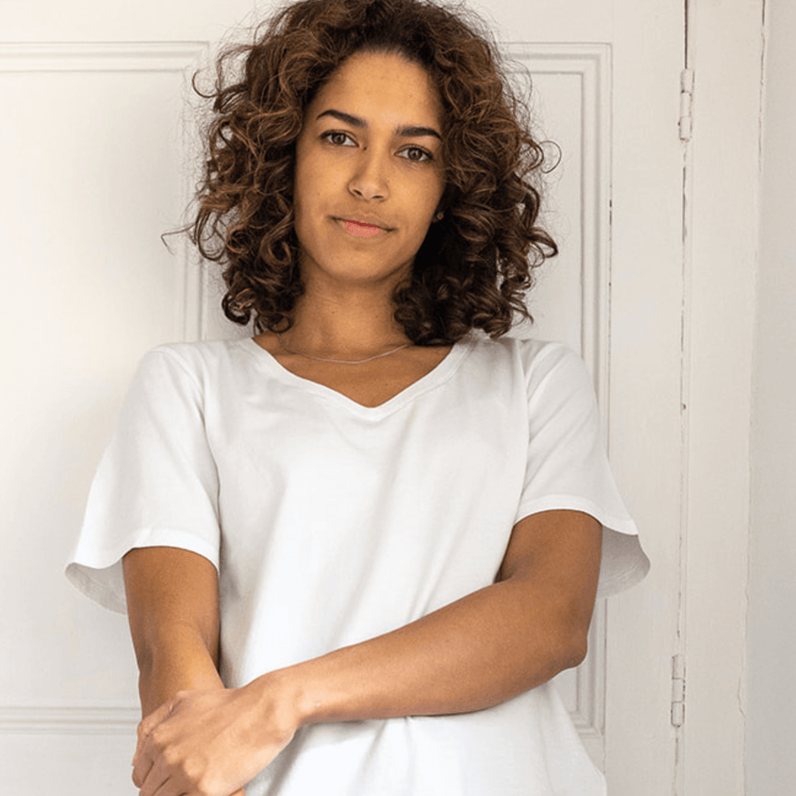 Shop white