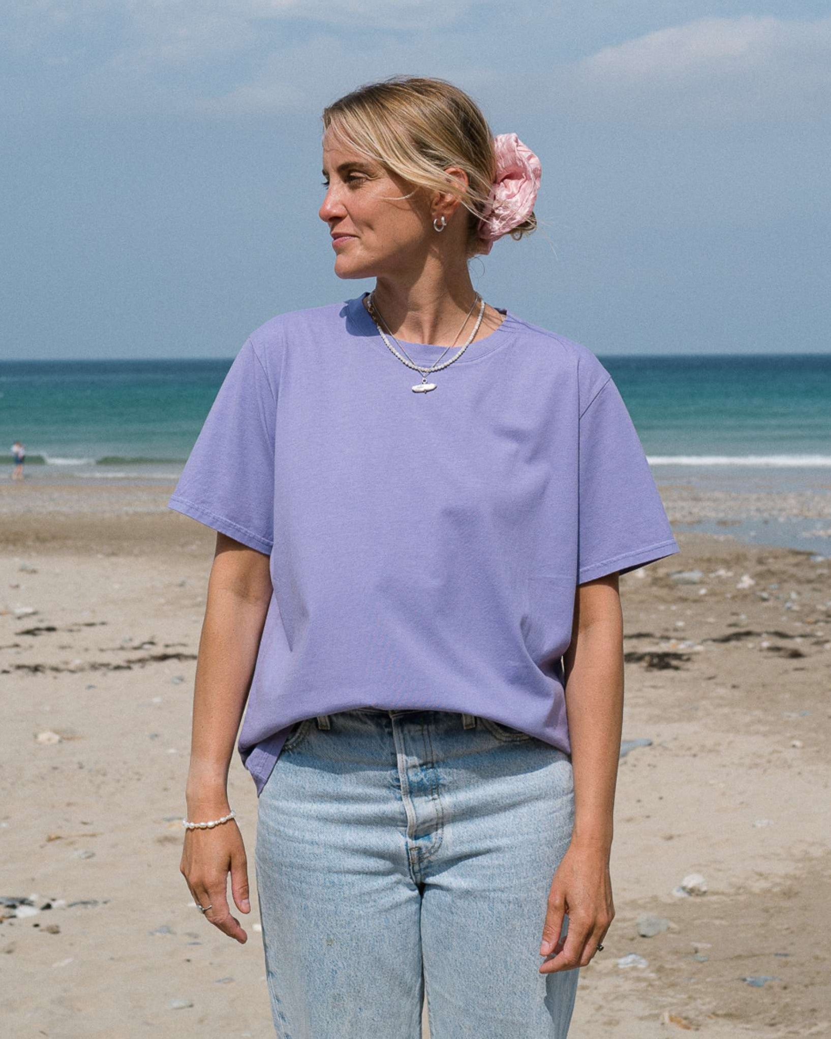Classic_crew_neck_Maggie_t-shirt_in_purple_colour