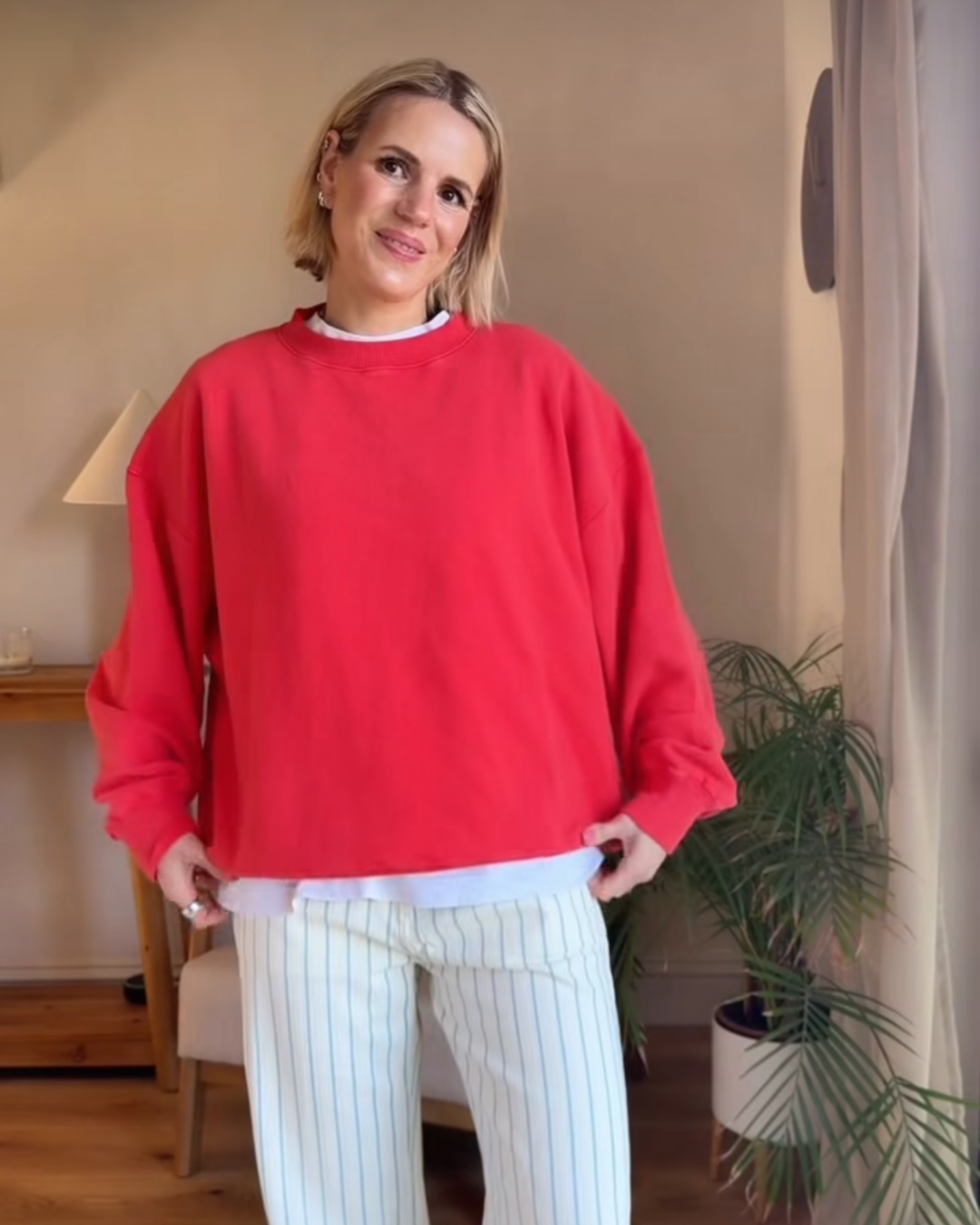Connie_Washed_Red_Authentic_Sweatshirt_-_wearsschatzy