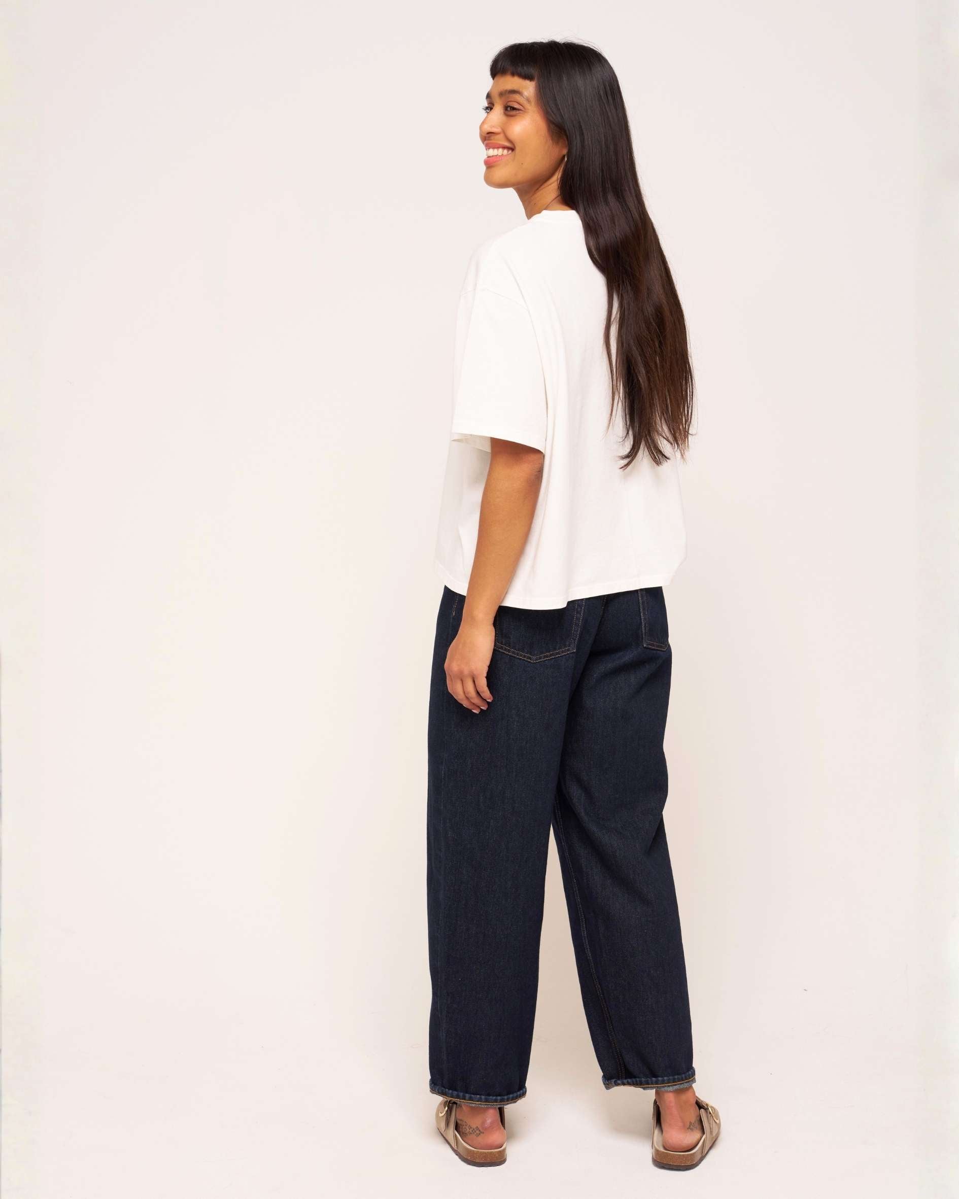 Ecru_short_sleeve_boxy_t-shirt