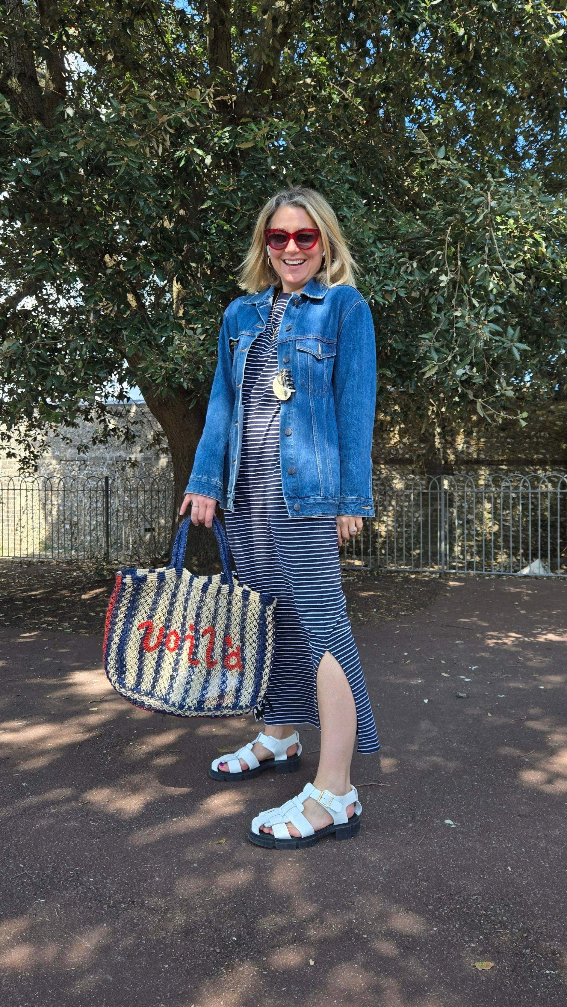 Zoe wears Elle Navy Stripe