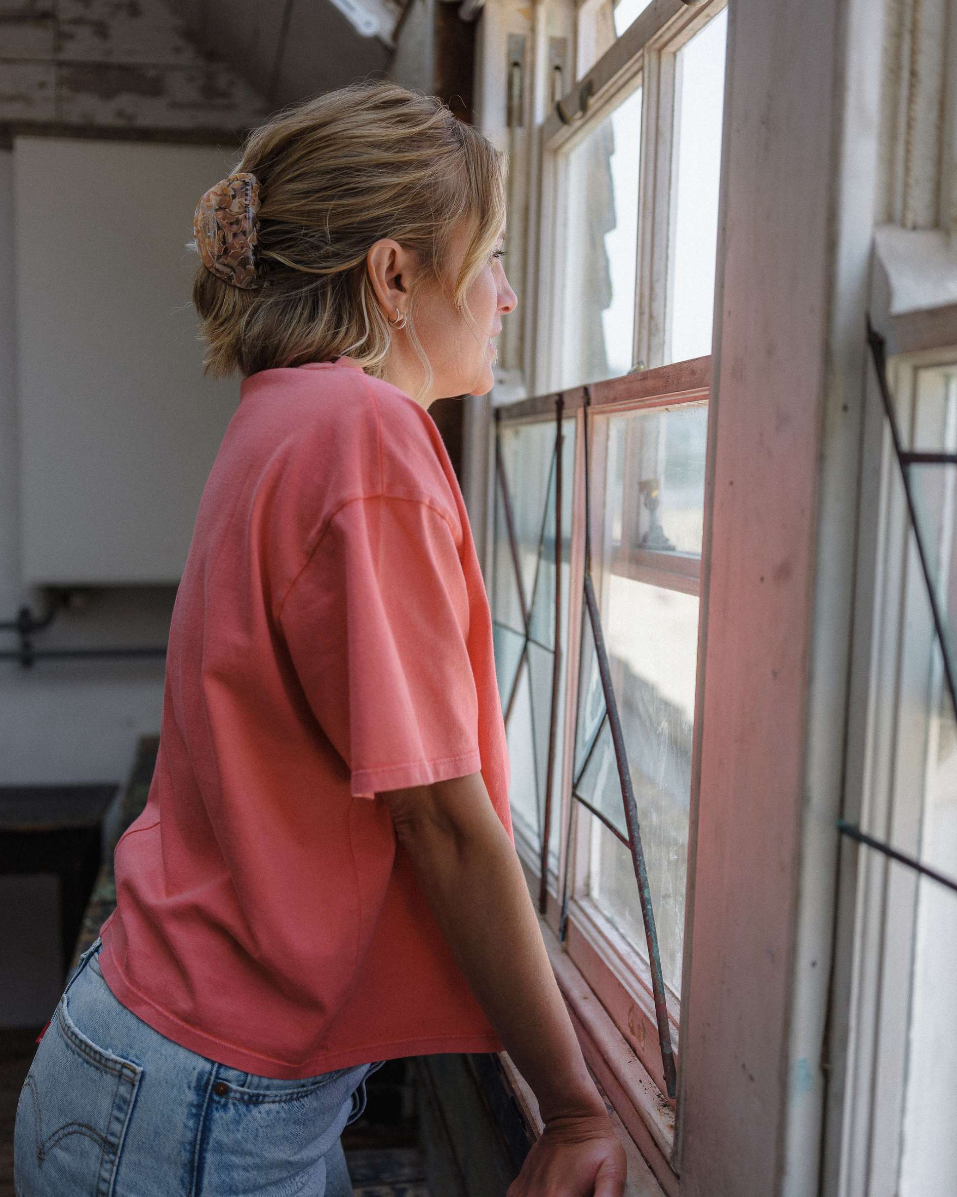 Flattering Hannah Watermelon cropped t-shirt - Sophie Hellyer -window