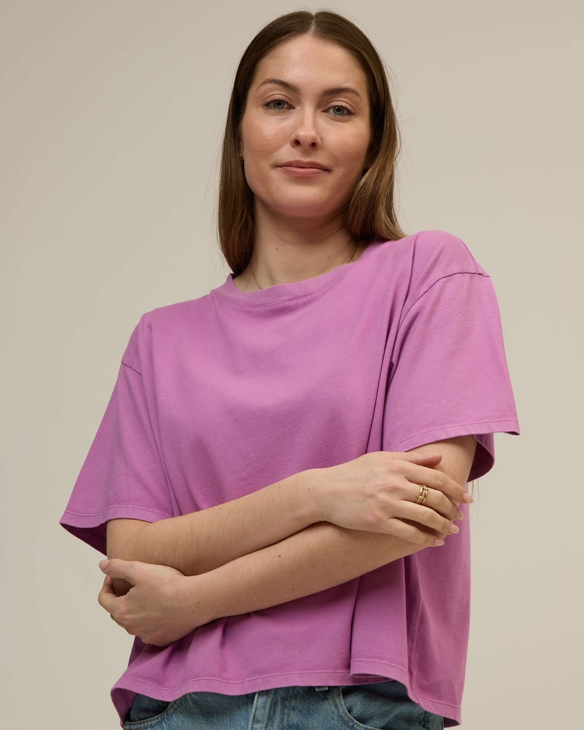 Hannah crew neck violet cotton crop t-shirt