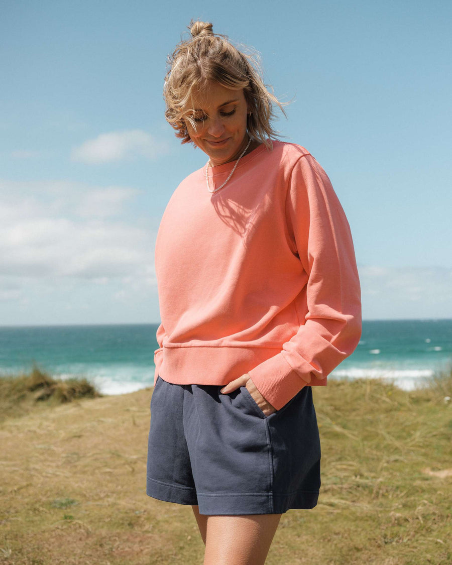 Jersey_fabric_sweat_shorts_with_side_entry_pockets