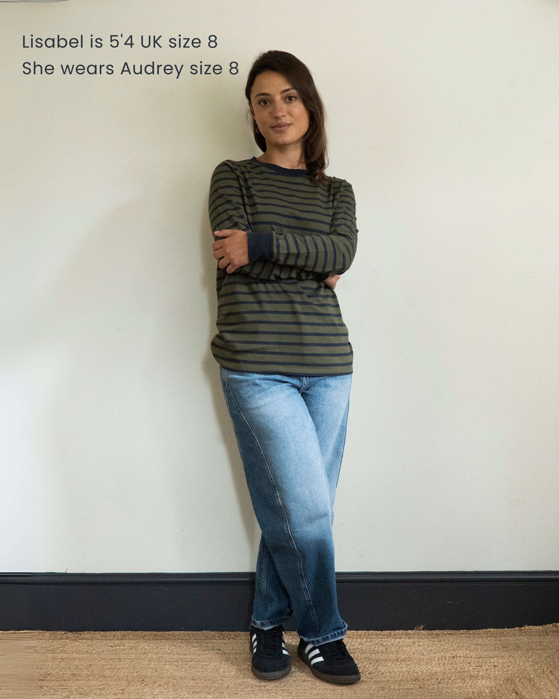 Lisabel_wears_Audrey_Olive_Navy_Breton