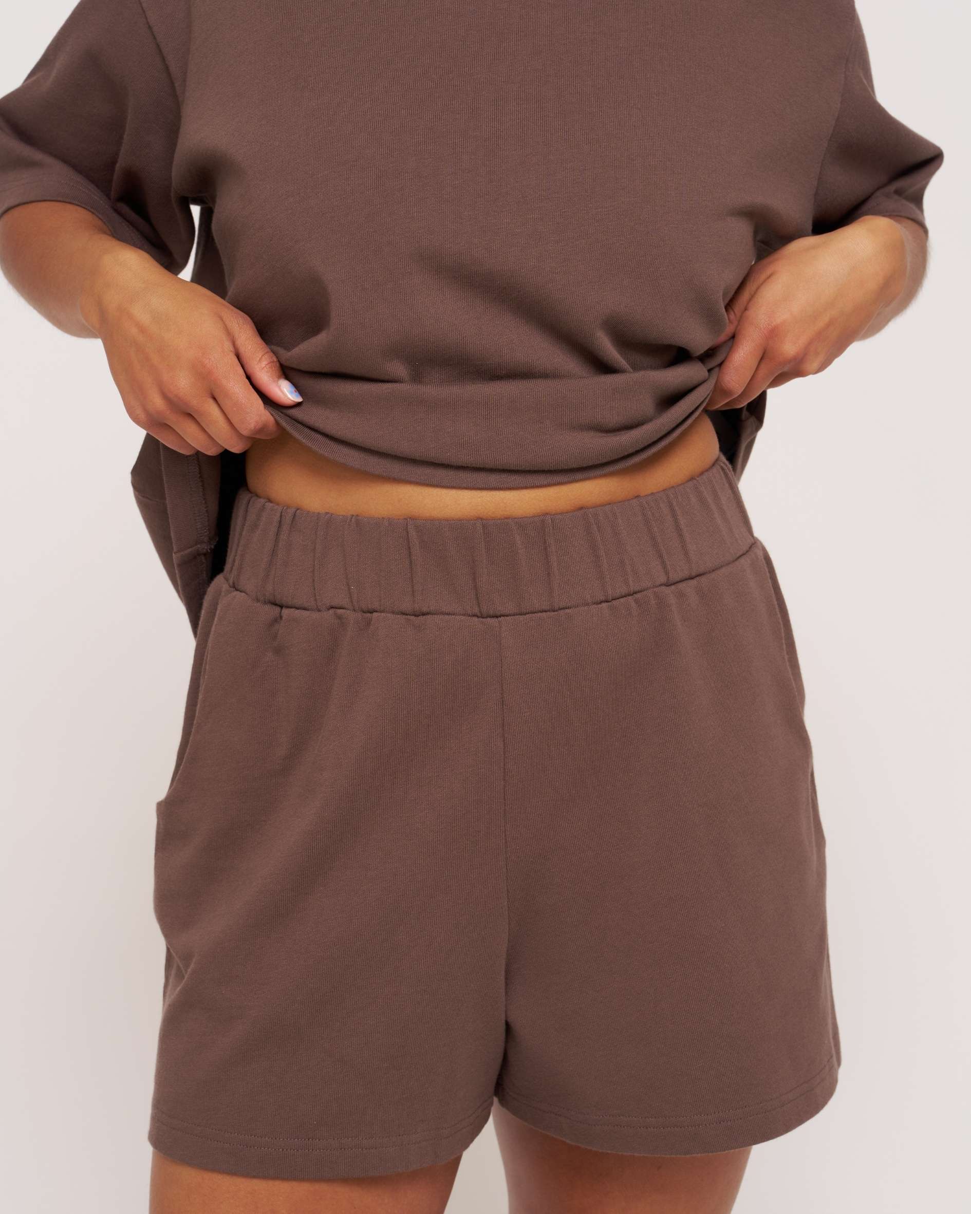 Matching_shorts_and_t-shirt_in_brown_organic_cotton