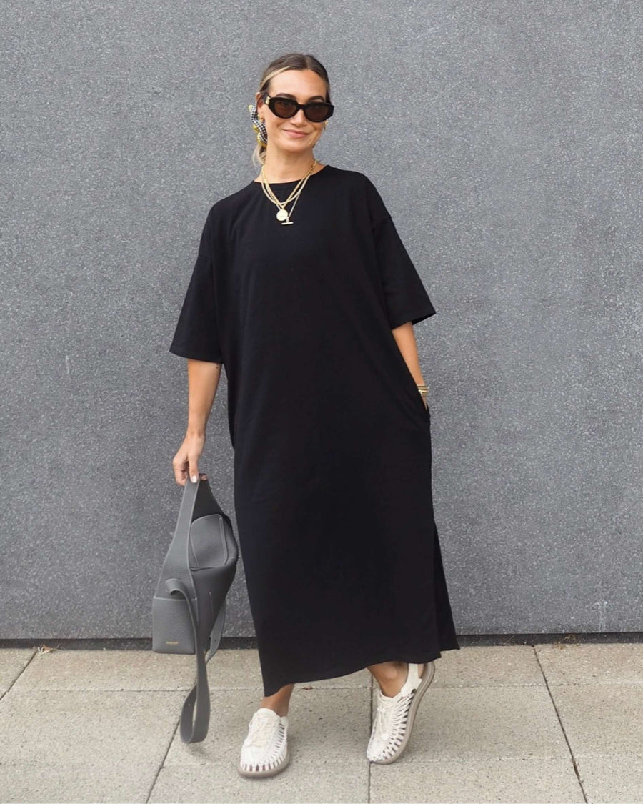 Megan Oversized Organic Cotton Black Midi Dress