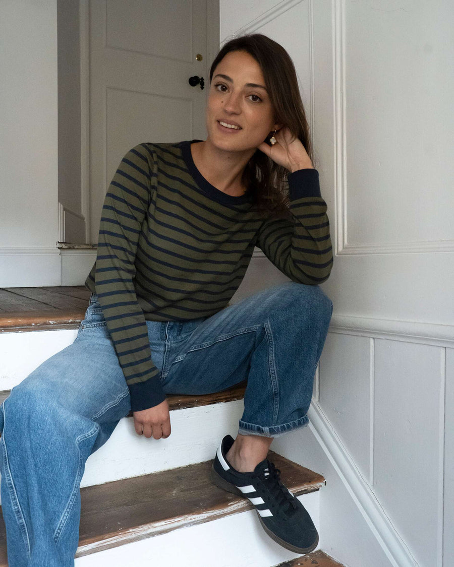 Modern_Breton_top_in_olive_and_navy