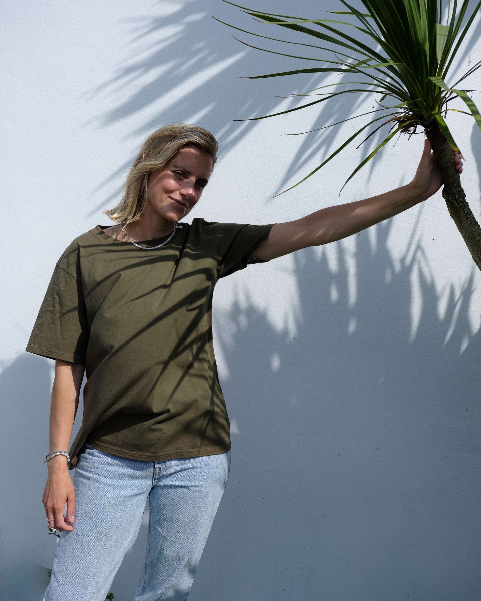 Organic_cotton_dark_olive_quality_t-shirt