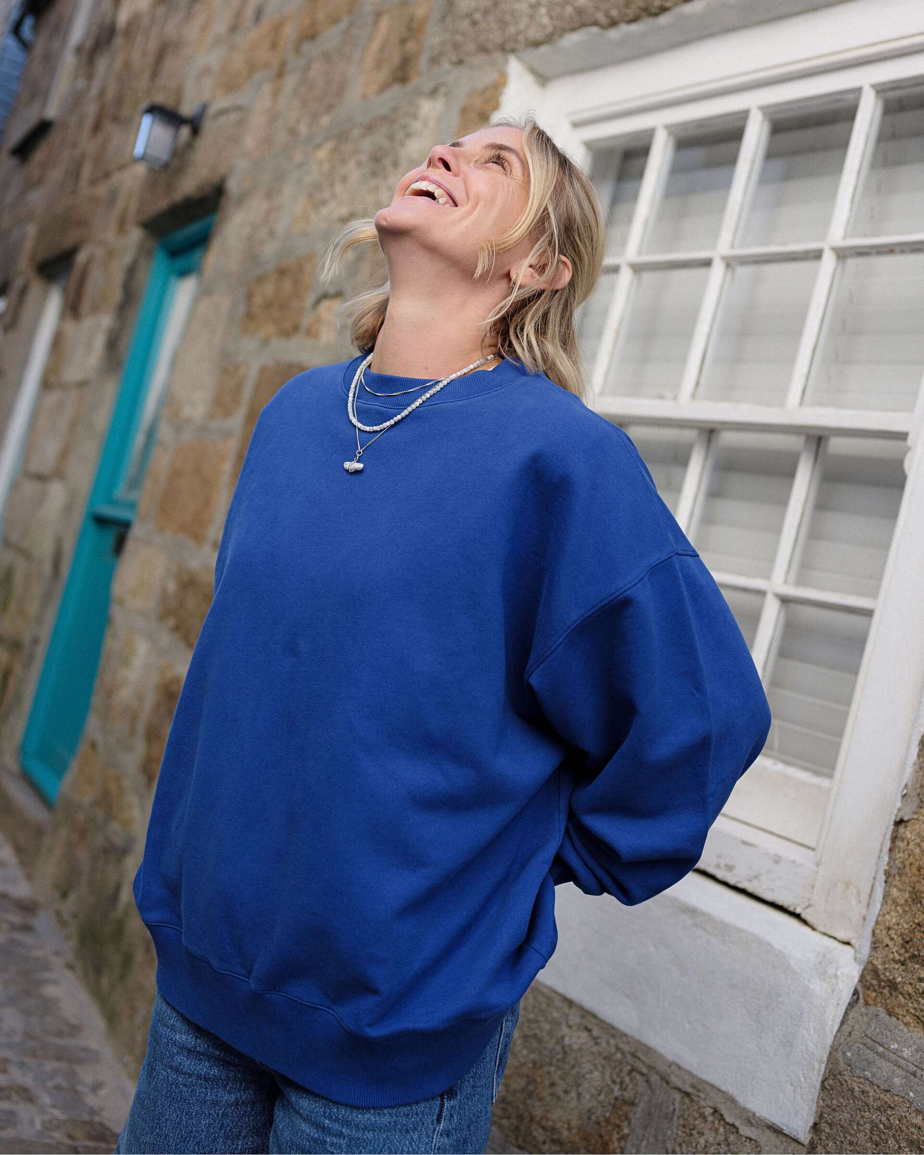 Oversized_cobalt_blue_sweatshirt_from_ethical_brand
