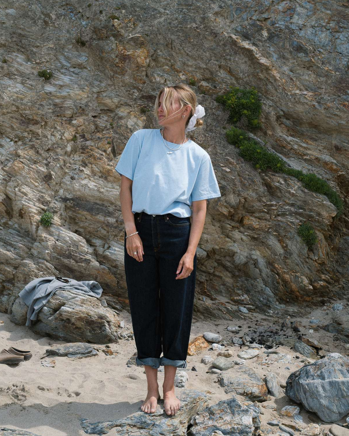 Relaxed_fit_light_sky_blue_t-shirt_-_organic_cotton
