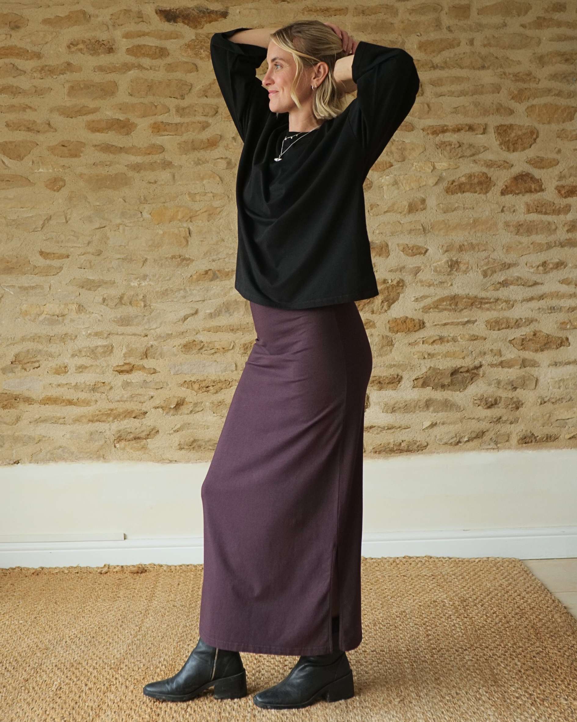 Shop_plum_coloured_skirt_in_organic_cotton_jersey