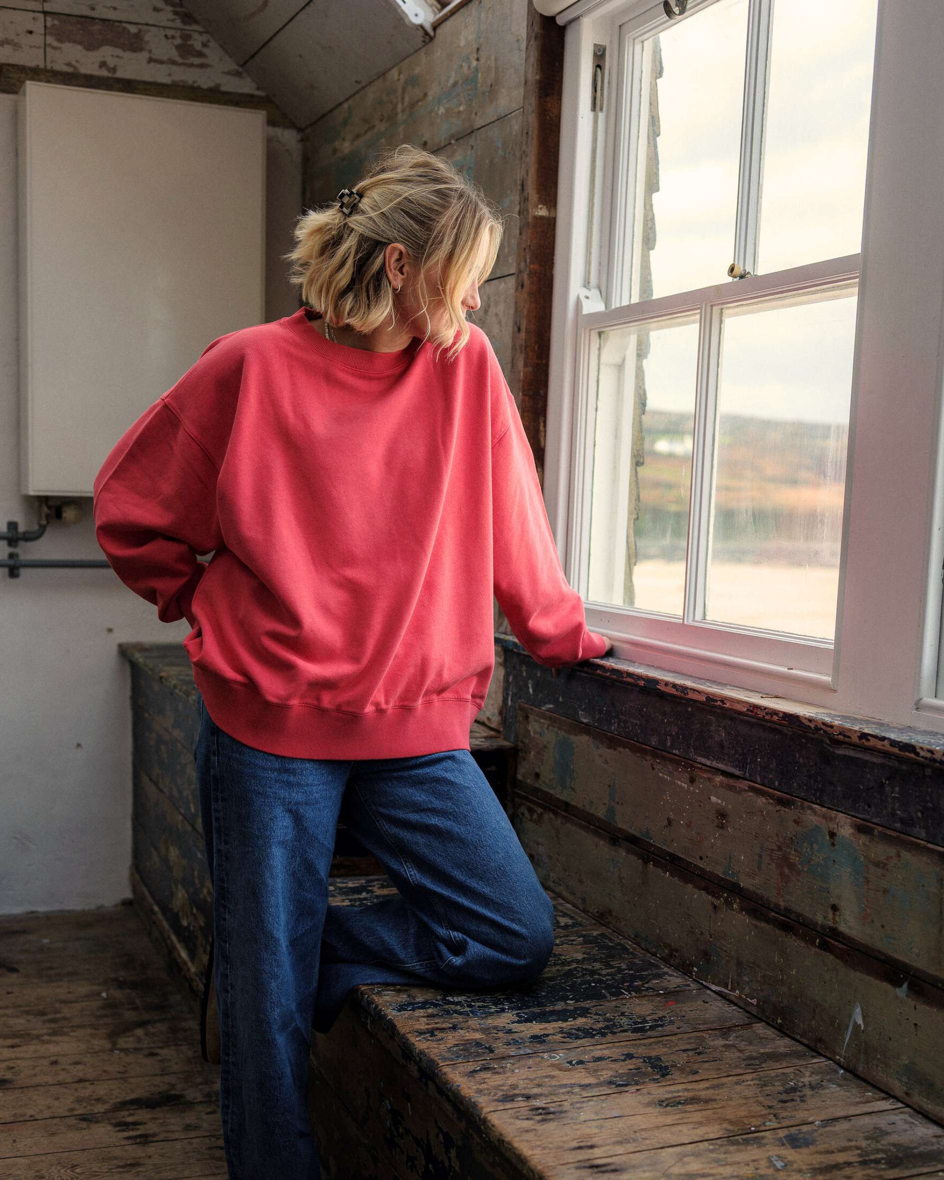 Small_Brand_Red_Sweatshirt_in_Organic_Cotton