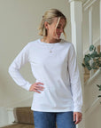 White_long_sleeve_t-shirt_with_ribbed_cuffs