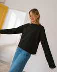 black_organic_cotton_t-shirt_with_crew_neck