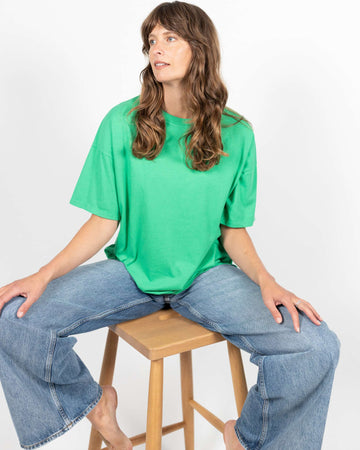 sustainable womens t shirts