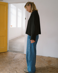 crew_neck_t-shirt_in_black_from_sustainable_brand