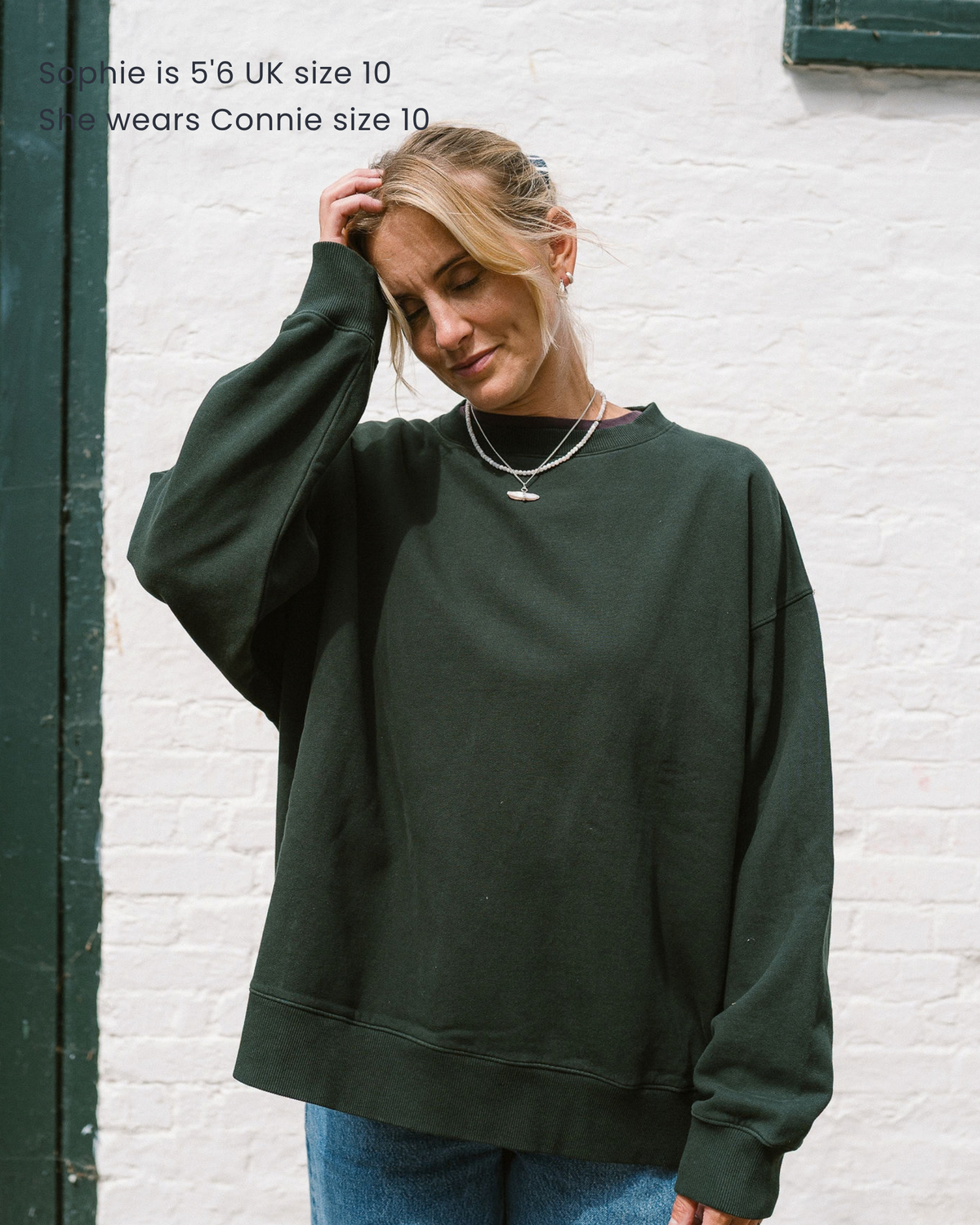 darkest_green_sweatshirt_in_organic_cotton_with_relaxed_fit