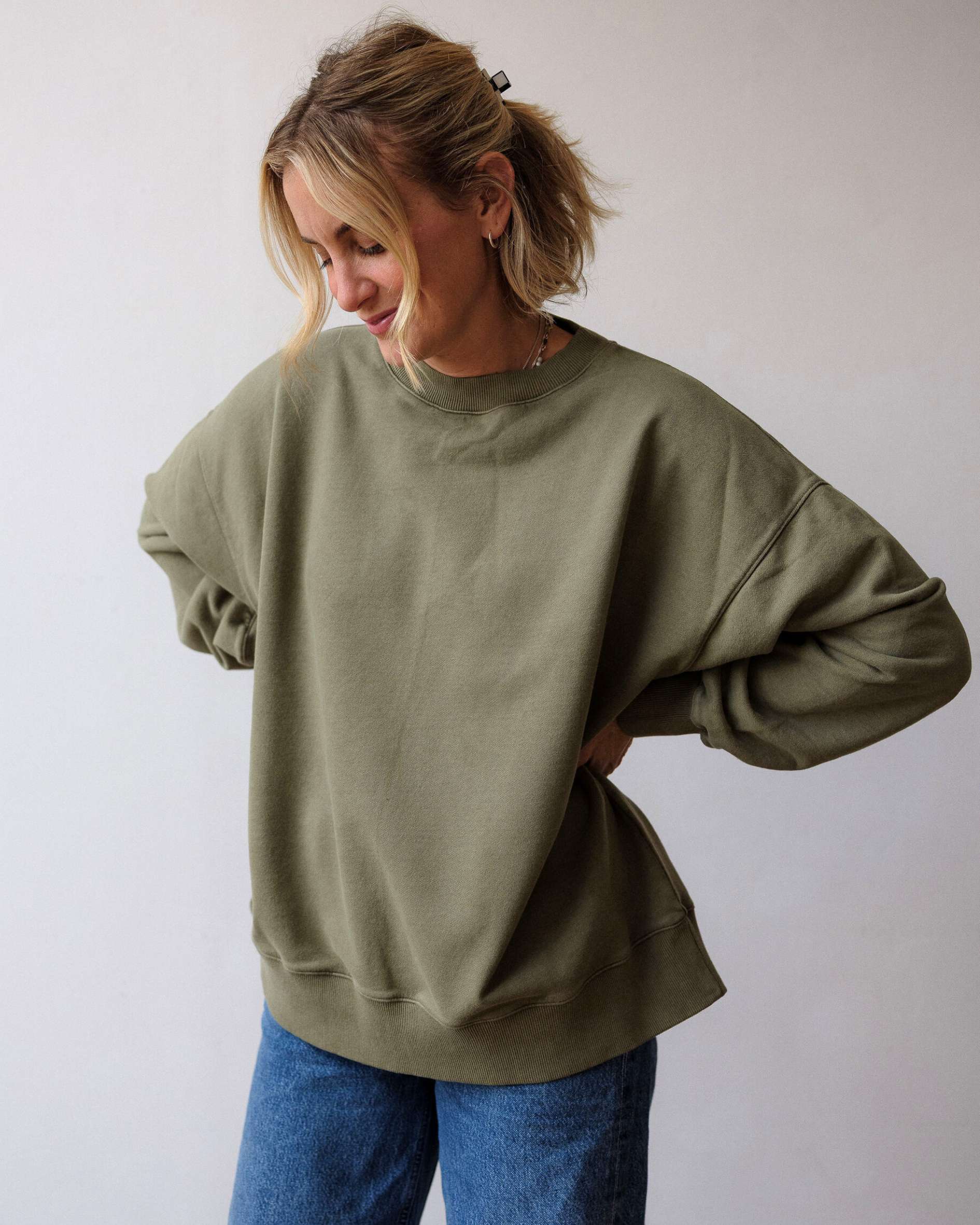 Sweatshirts – IVY