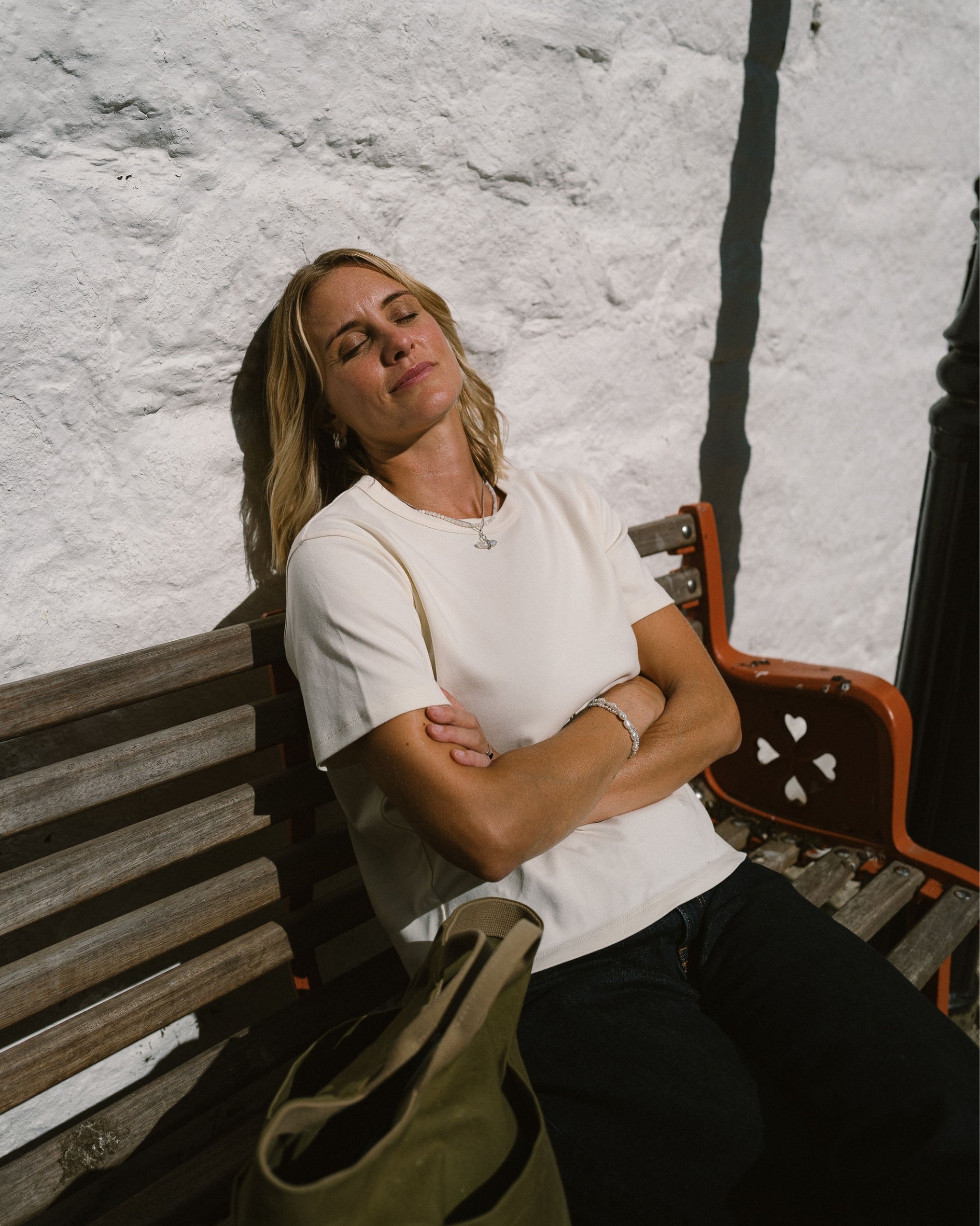 everyday_basics_womens_tee_in_ecru