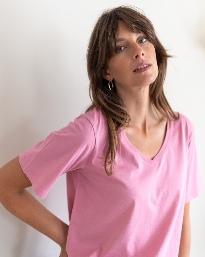 pink t shirts