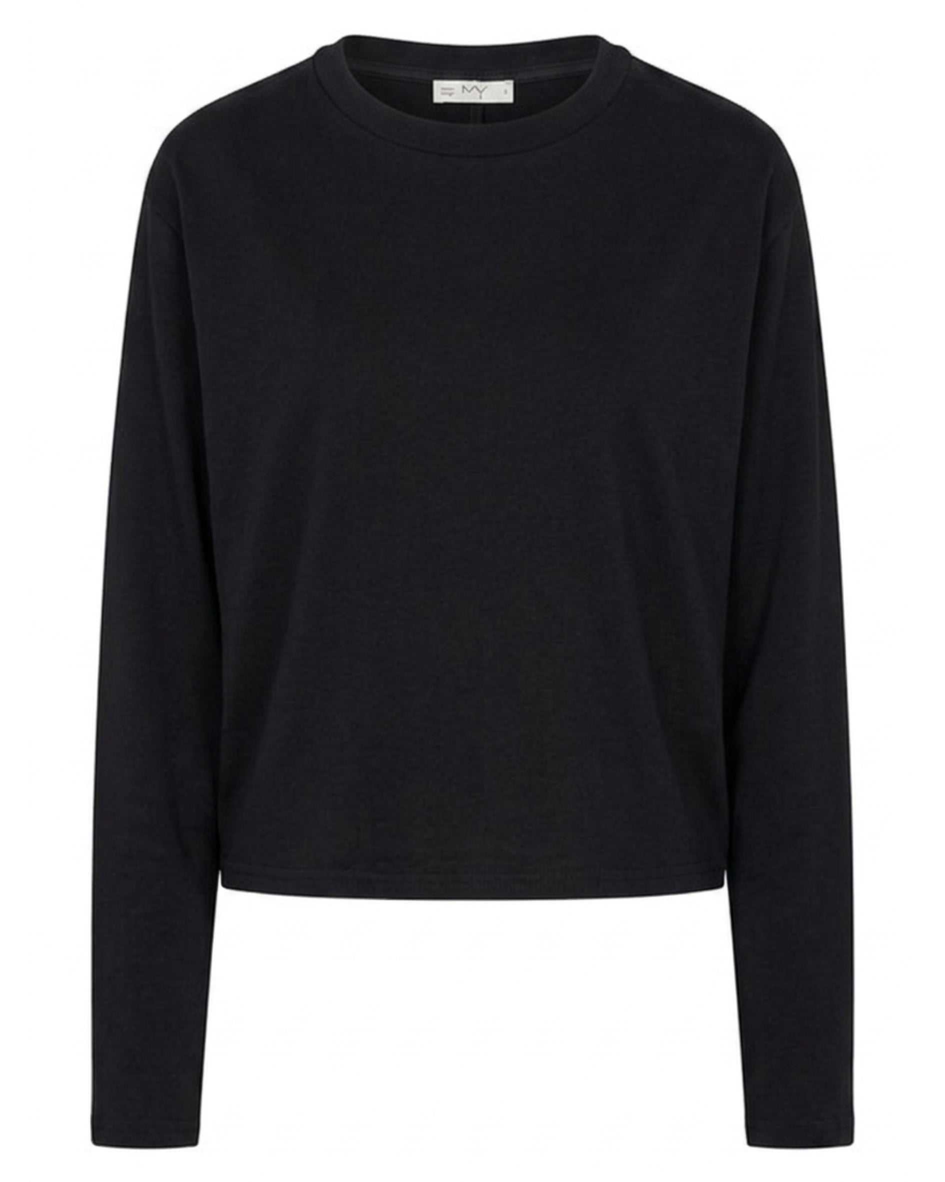 women’s black long sleeve top