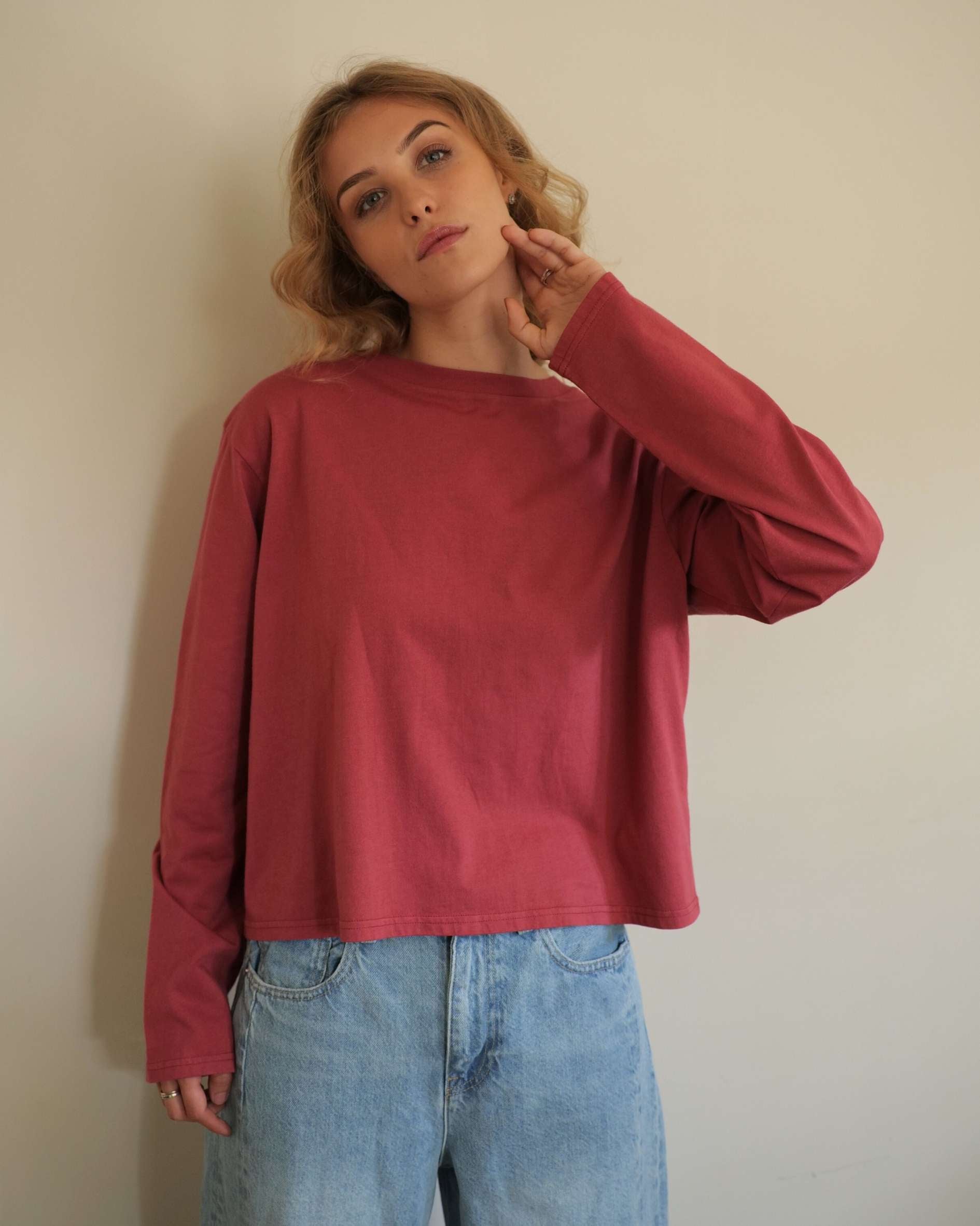 raspberry pink t shirt