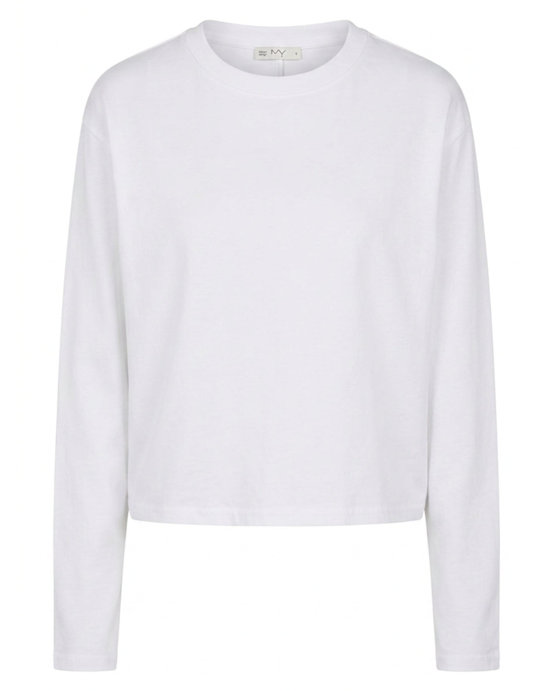 long_sleeve_white_t_shirt