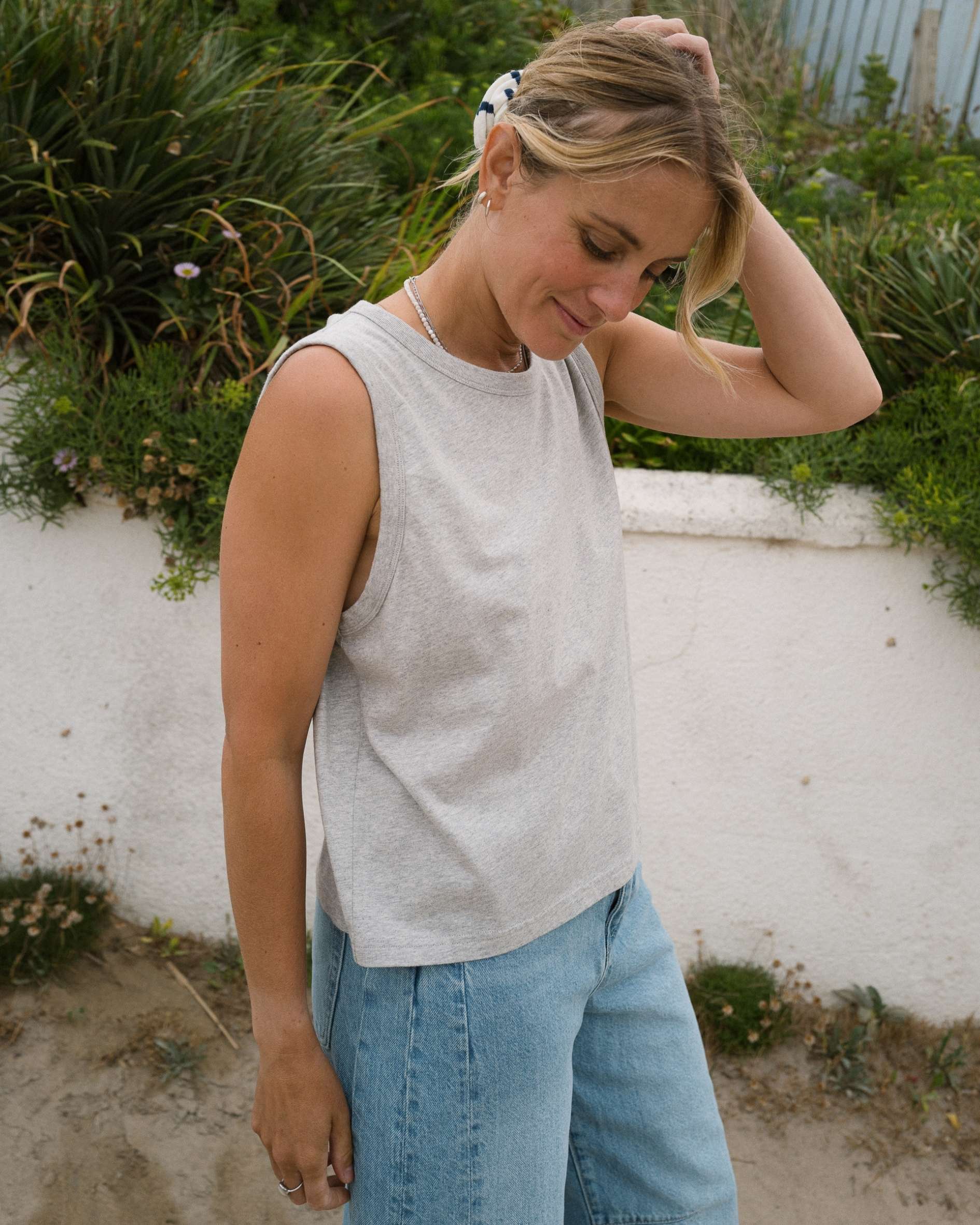 loose_fitting_vest_top