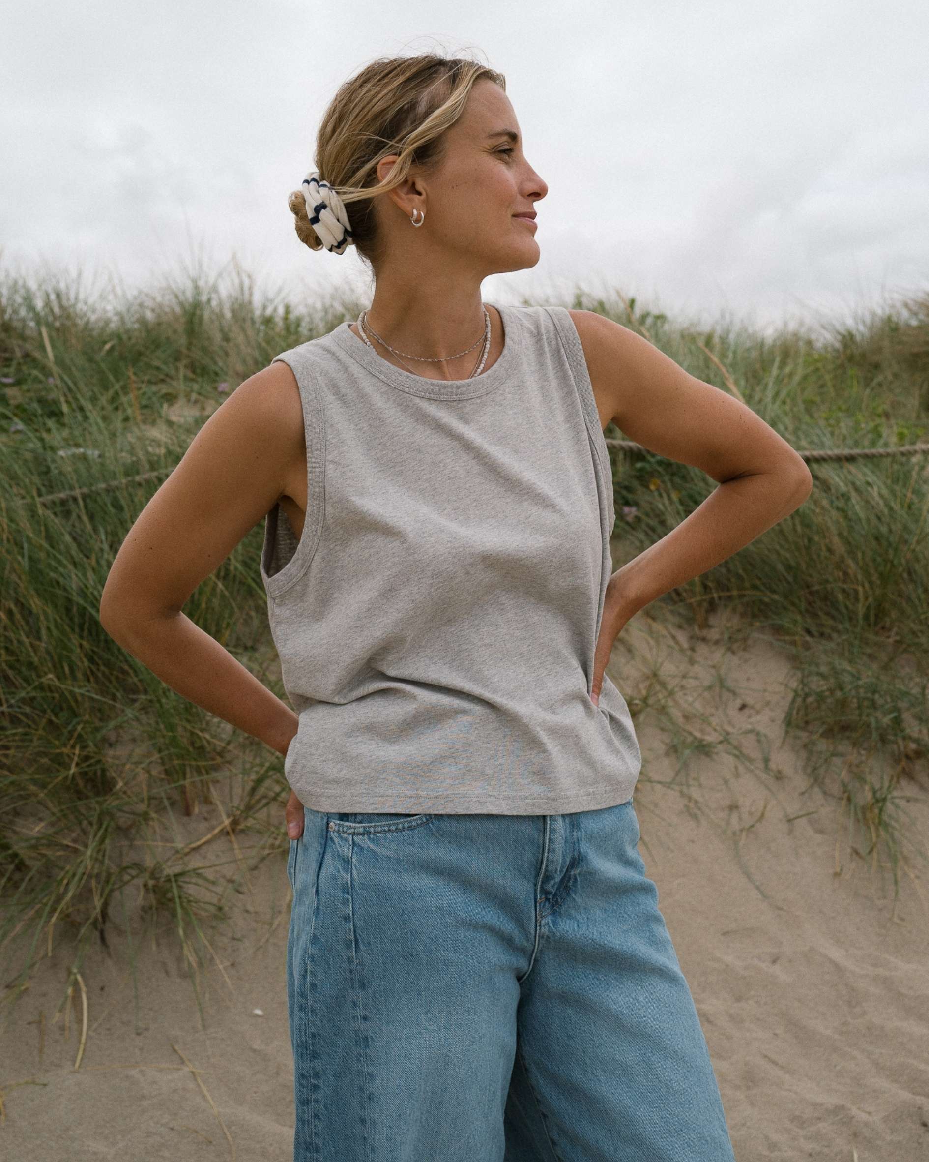 loose_fitting_vest_top_ladies