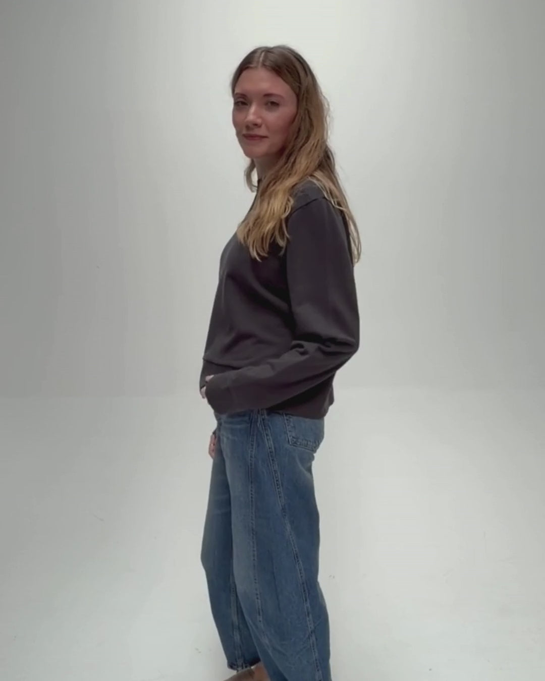 Verity Organic Cotton Slate Sweatshirt - product video