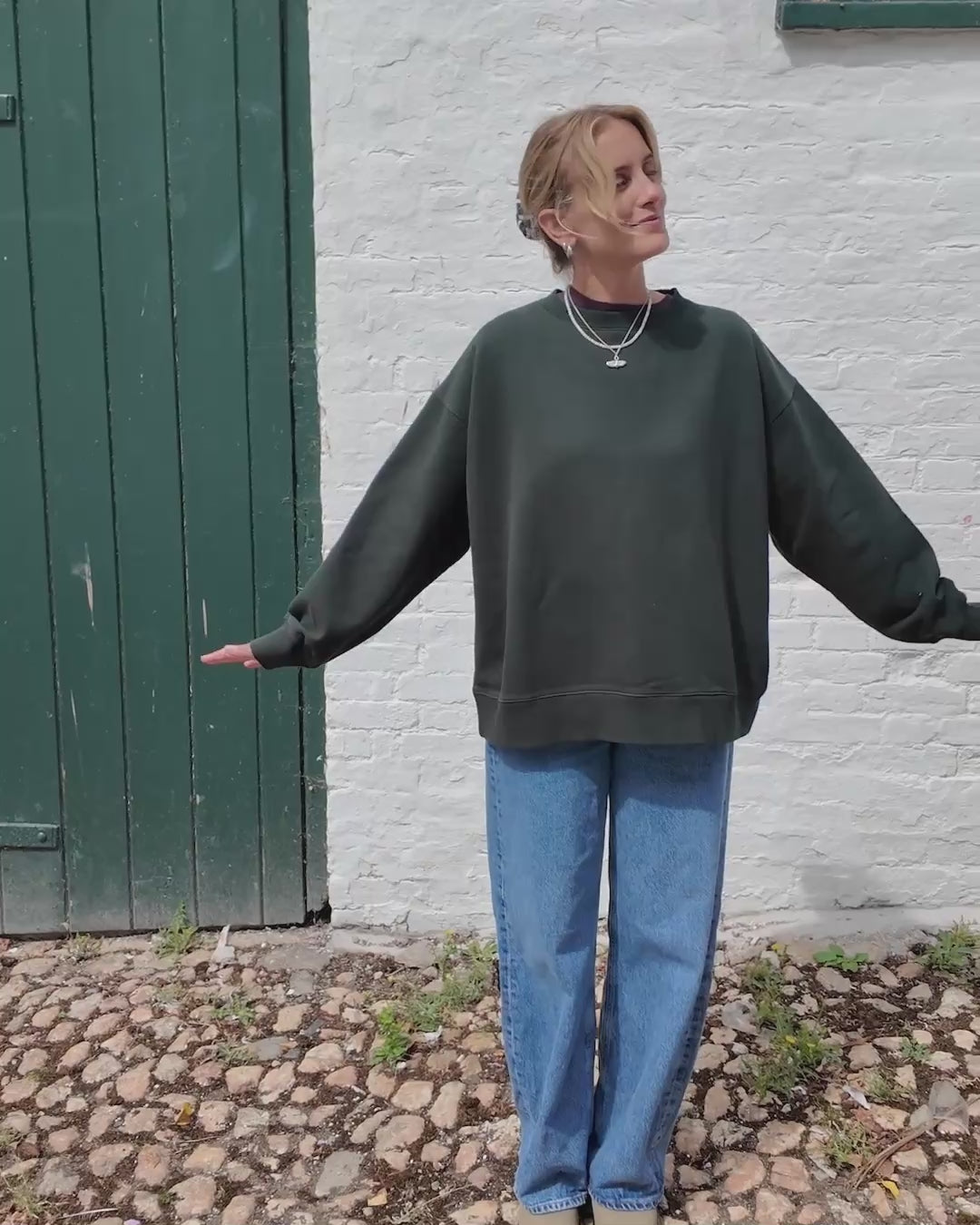 forest green organic cotton sweatshirt for women