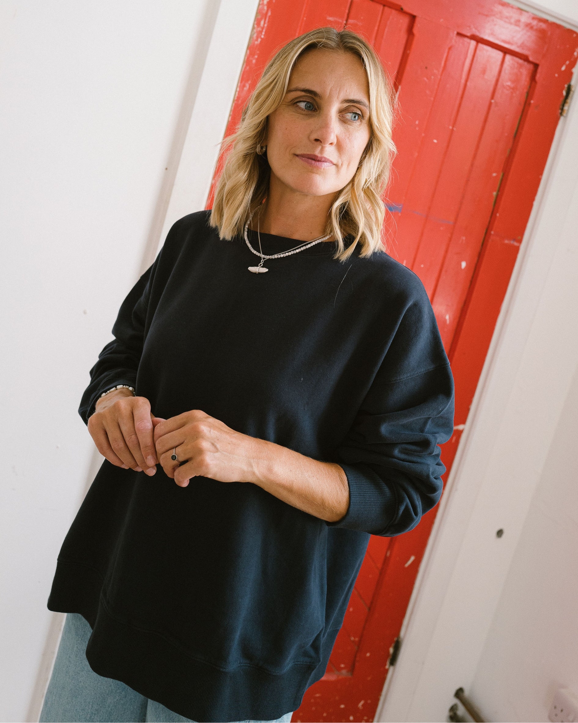 relaxed_fit_crew_neck_sweatshirt