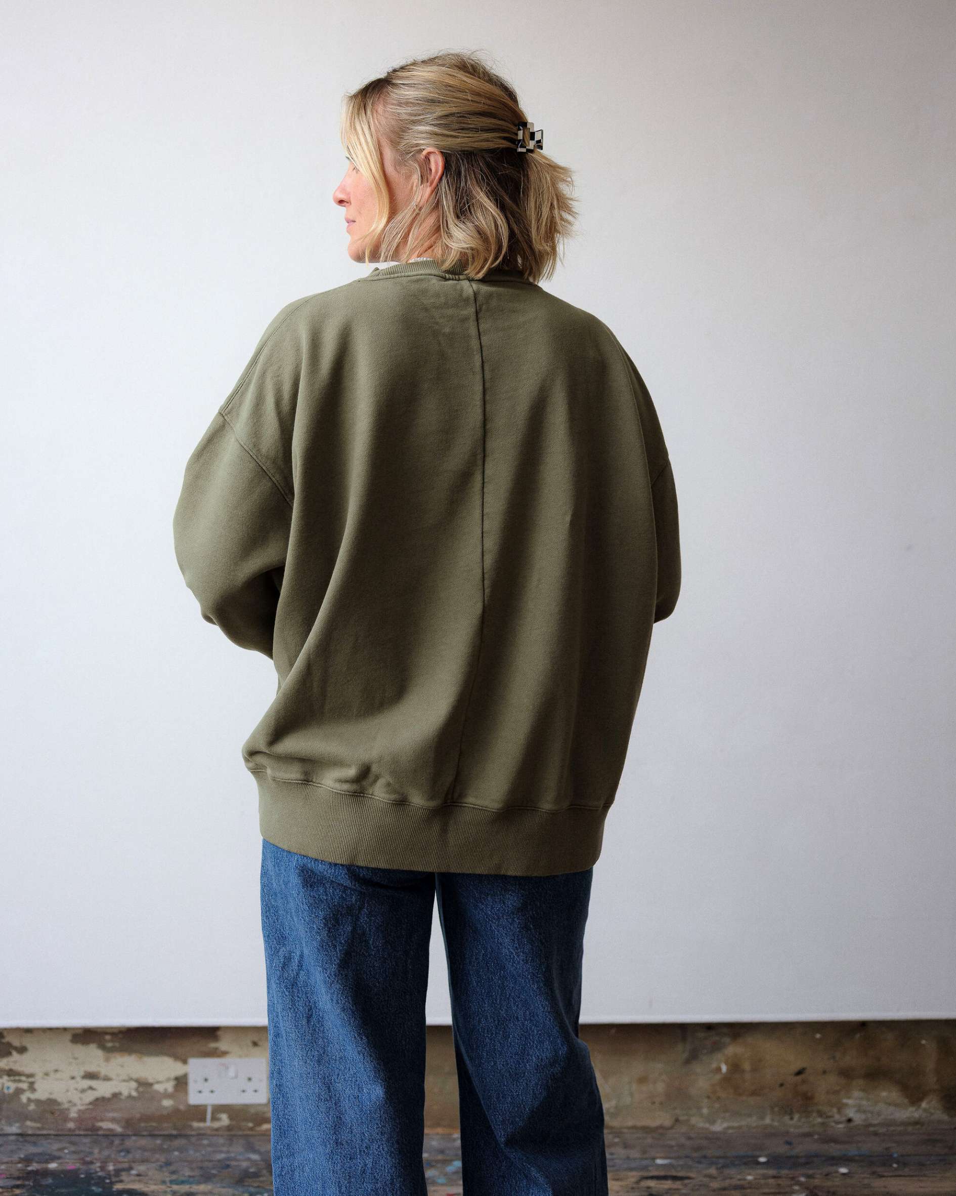 small_brand_oversized_cotton_sweatshirt