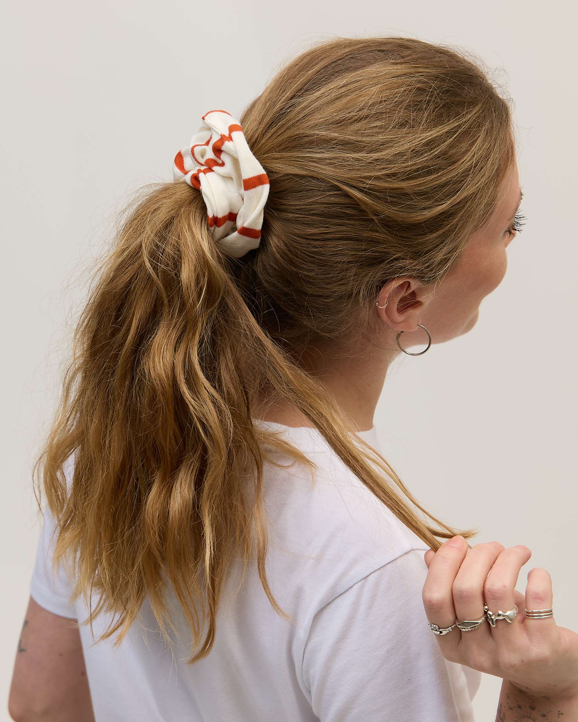 striped_organic_cotton_scrunchie