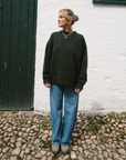sustainable_dark_green_sweatshirt_for_women
