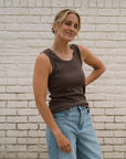 vest_top_and_jeans_outfit