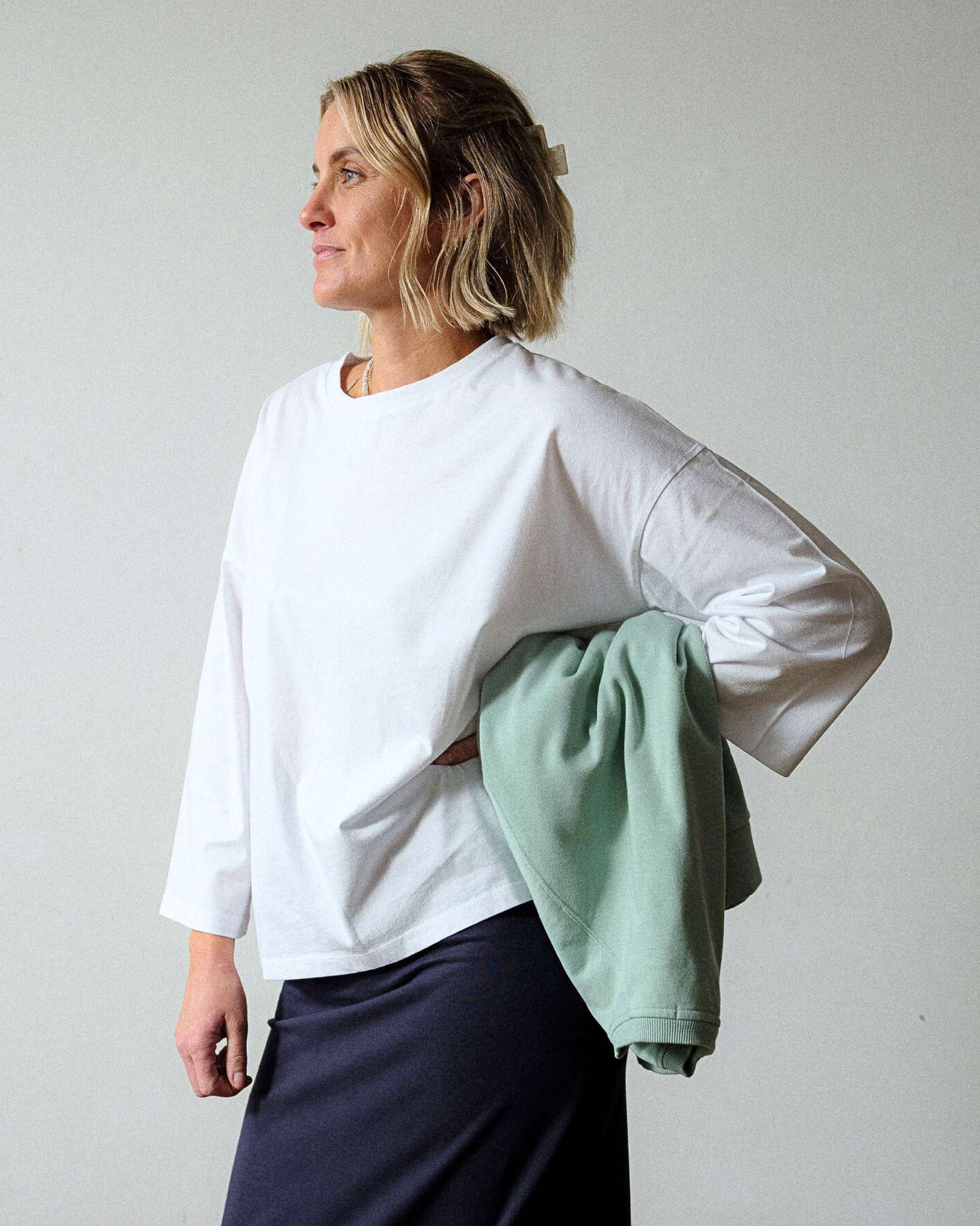 white_cotton_tee_sustainable_brand