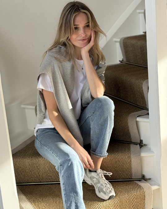 organic cotton t shirt and sweatshirt